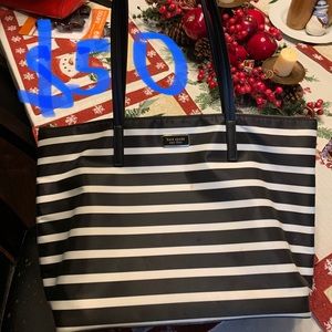B&W Kate Spade tote